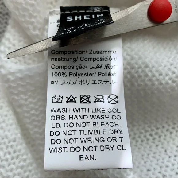 NWOT SHEIN Heart Pattern Pullover Knit Sweater - Picture 9 of 10